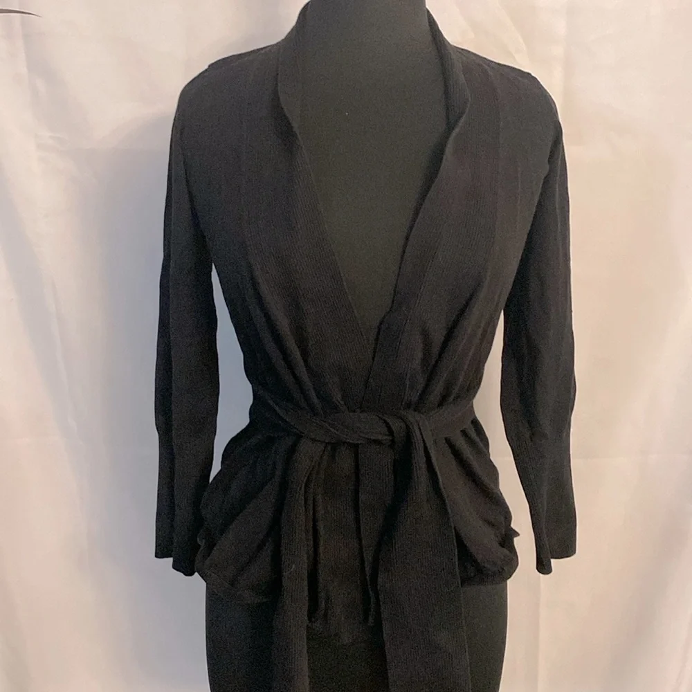 Black women’s size medium INC sweater